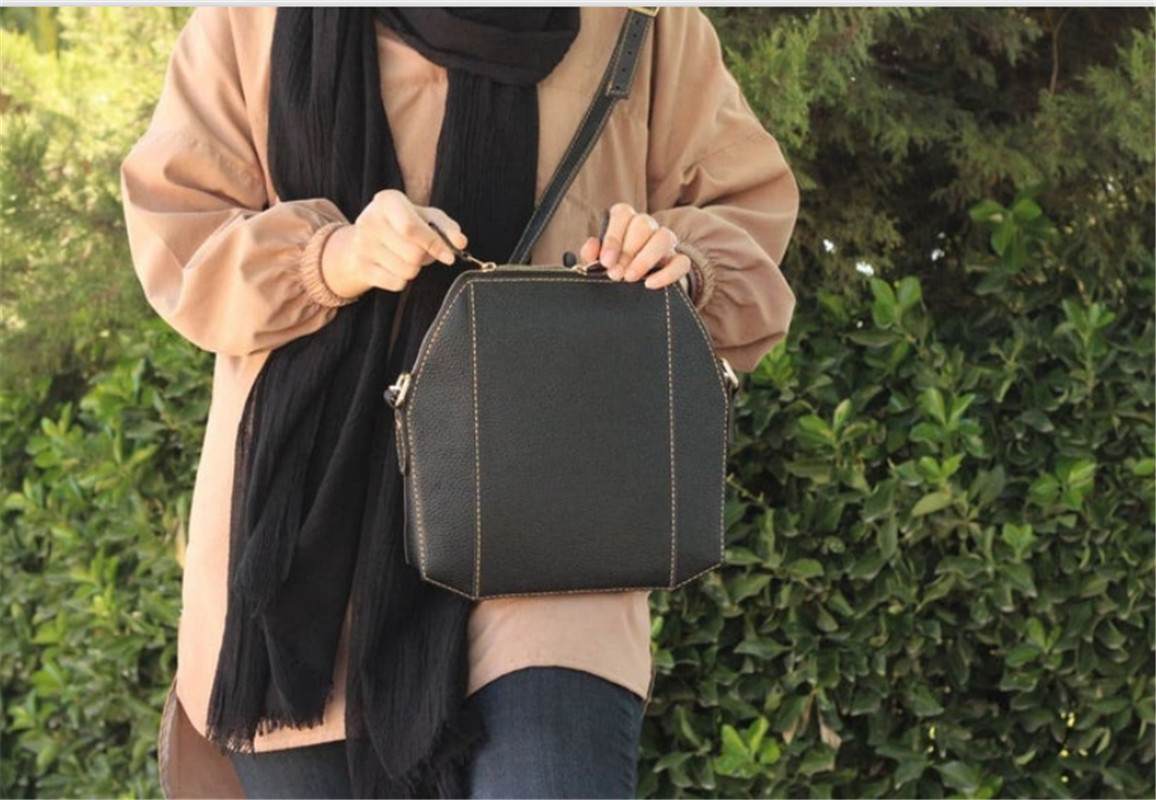 331-单肩挎包背包